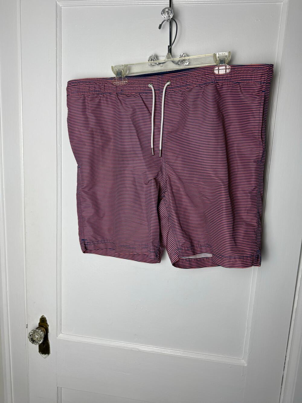 Lands' End Swim Trunks Shorts Men's Large Pink Blue Vacation Summer Resort